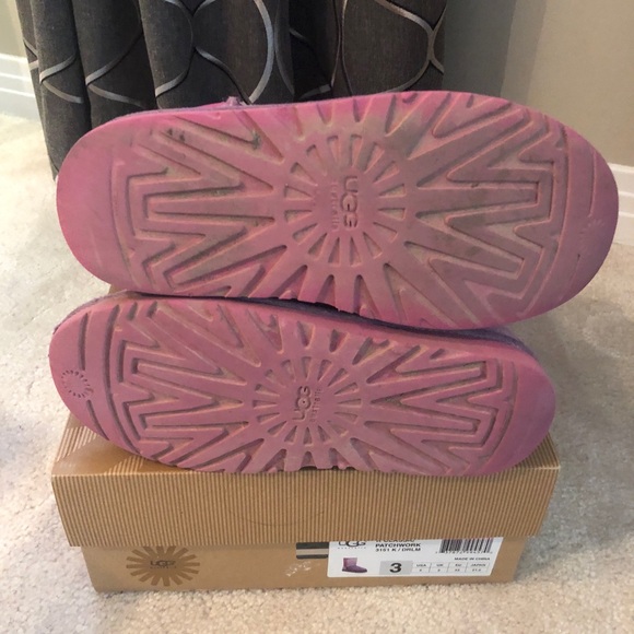 Rare UGG Classic Patchwork Girls Size 3 Boots - Picture 11 of 14
